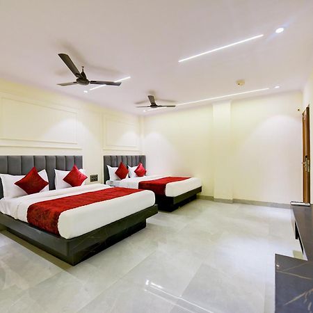 Hotel Surya Plaza Nowe Delhi Zewnętrze zdjęcie